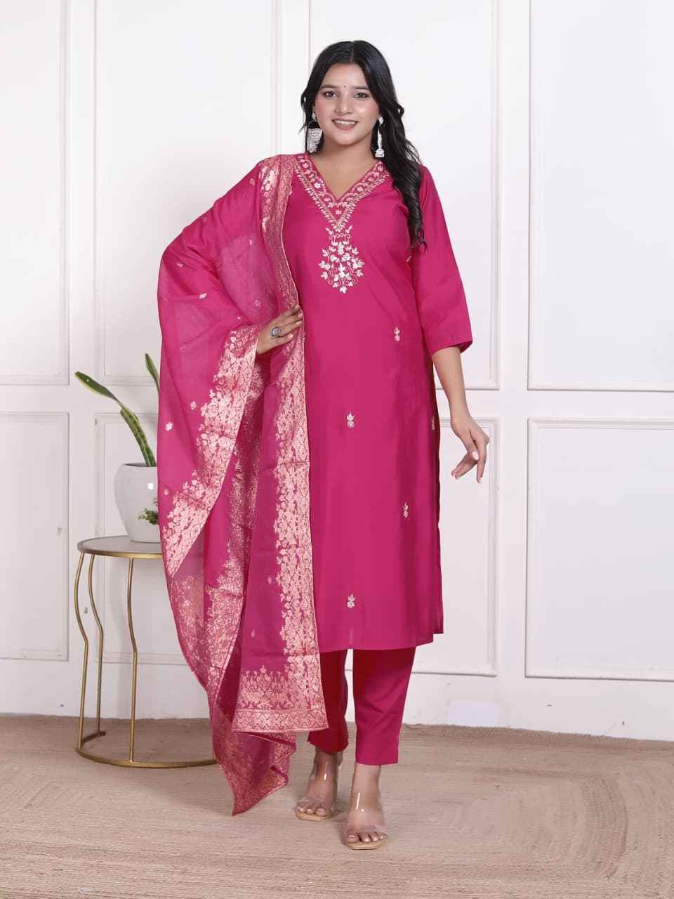 Elegant Festive Radiance Kurta with   Banasri Dupatta